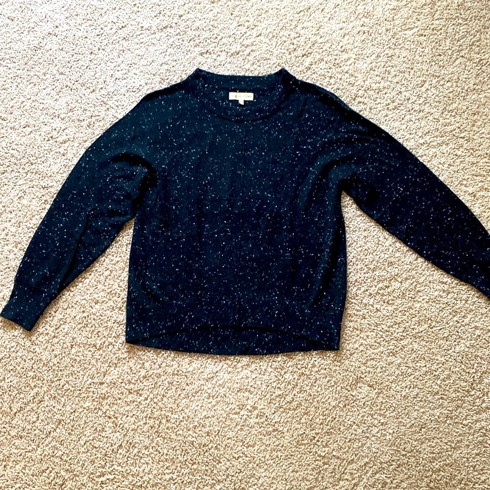 Lou &Grey black and white speckled sweater crewneck.
